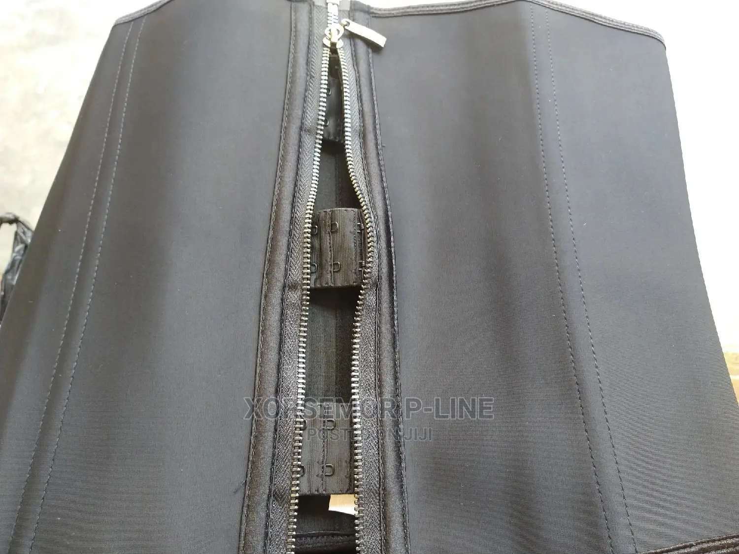 Waist Trainer, Hook and Zip Close
