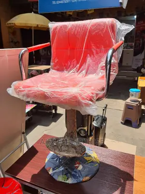 Saloon/Restaurant/Bar/Counter/Office Chairs