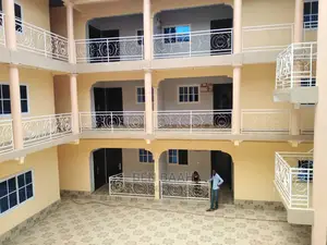 2bdrm Apartment in Ben Properties, Ga East Municipal for rent