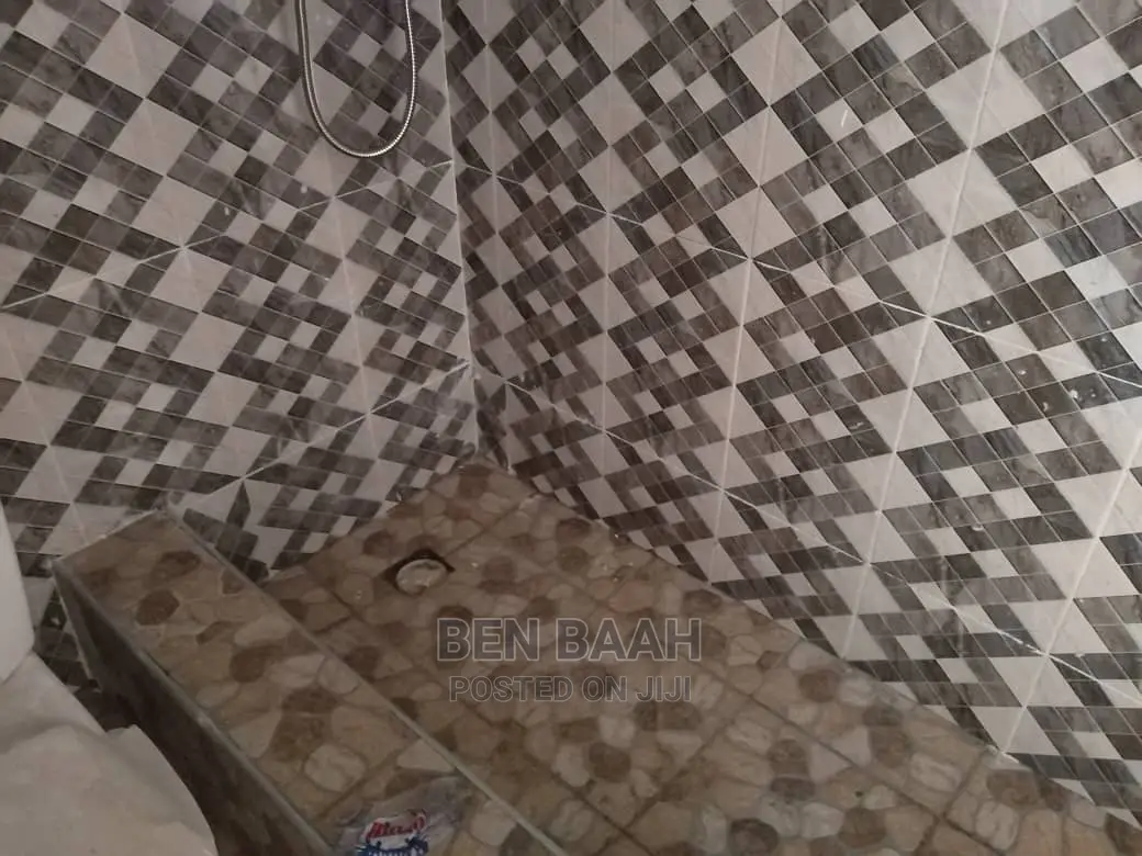 2bdrm Apartment in Ben Properties, Ga East Municipal for rent