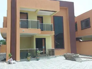 4bdrm House in Bronko Housing, Accra Metropolitan for rent