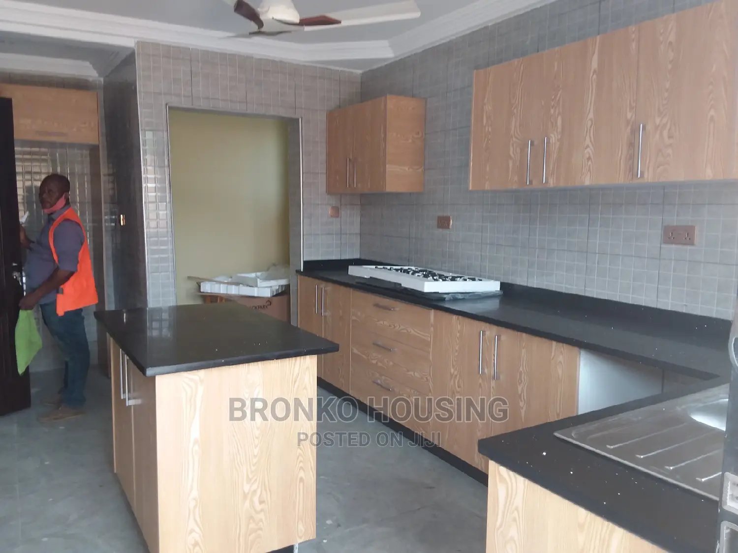 4bdrm House in Bronko Housing, Accra Metropolitan for rent