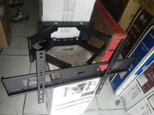32-70 Inches Adjustable Tv Mount