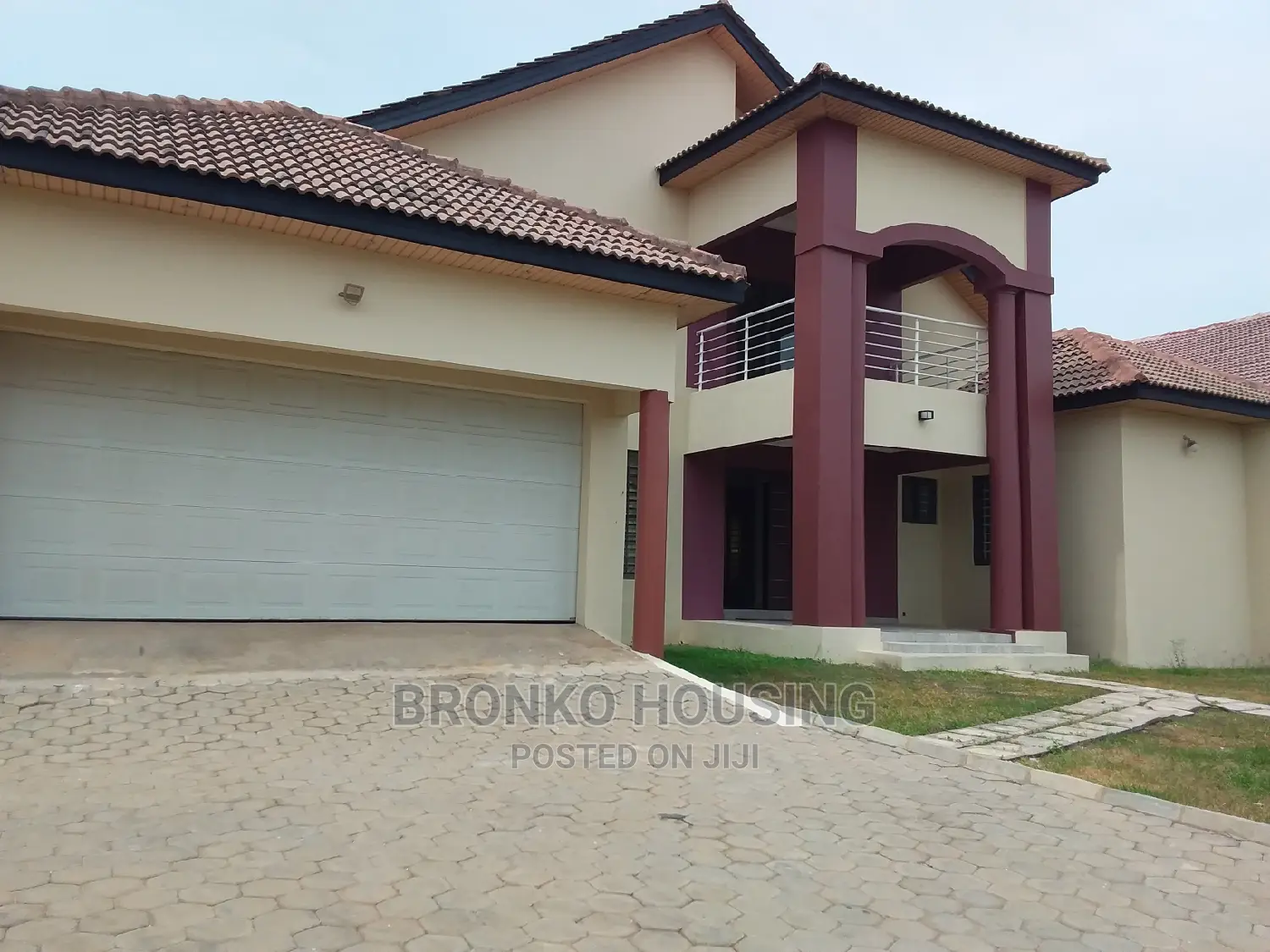 4bdrm House in Bronko Housing, Airport Residential Area for rent