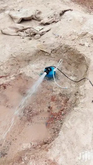 Manual And Mechanized Water Bolehole Drilling