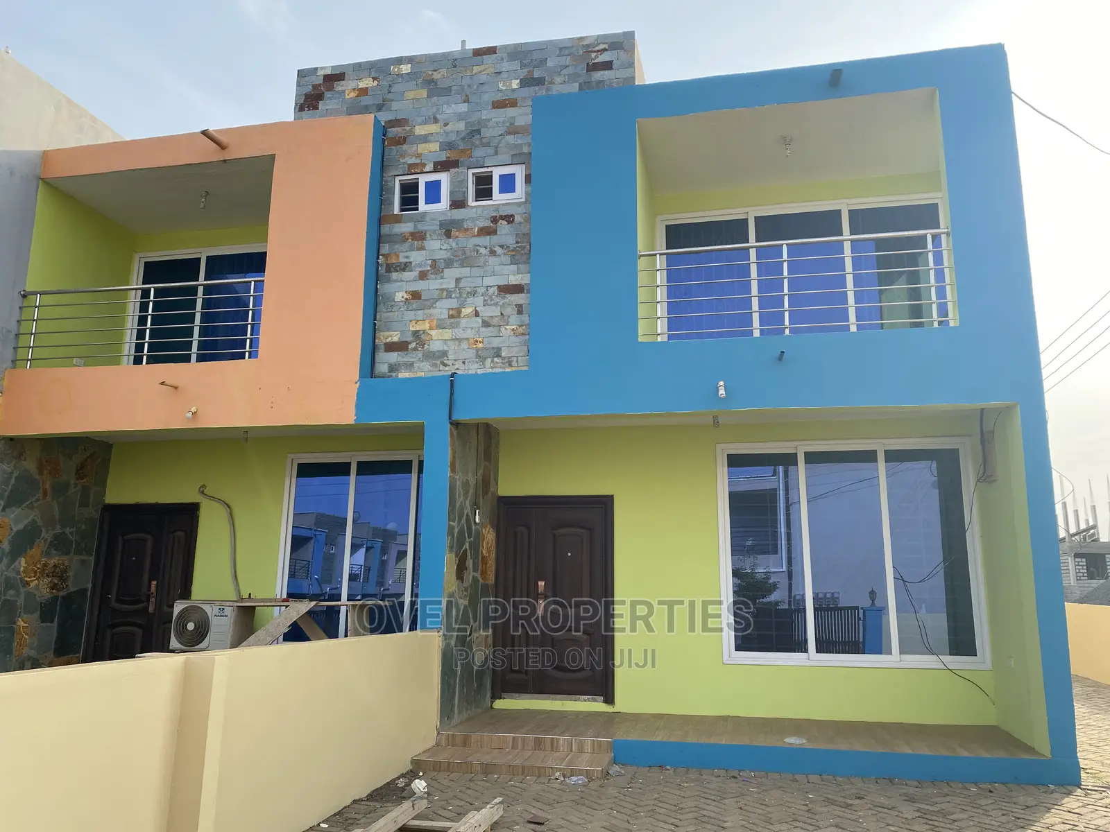 2bdrm House in Ovel, East Legon for rent