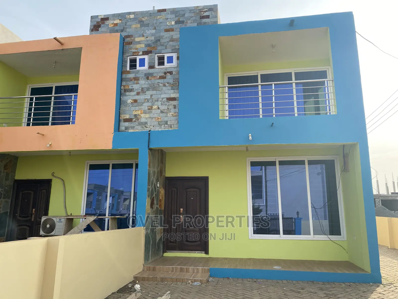 2bdrm House in Ovel, East Legon for rent