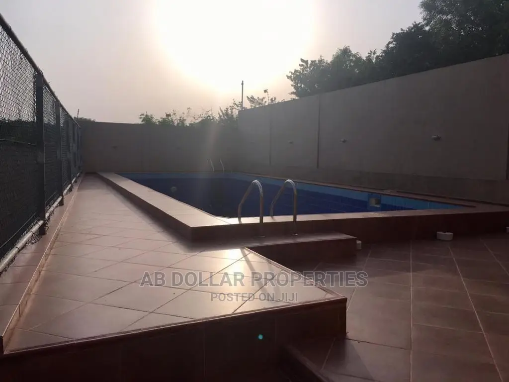 22 Bedroom House For Sale