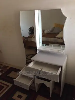 Wooden Dressing Table