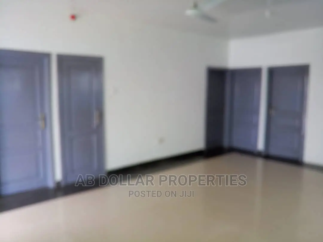 Furnished 3bdrm House in Baatsona Total for rent