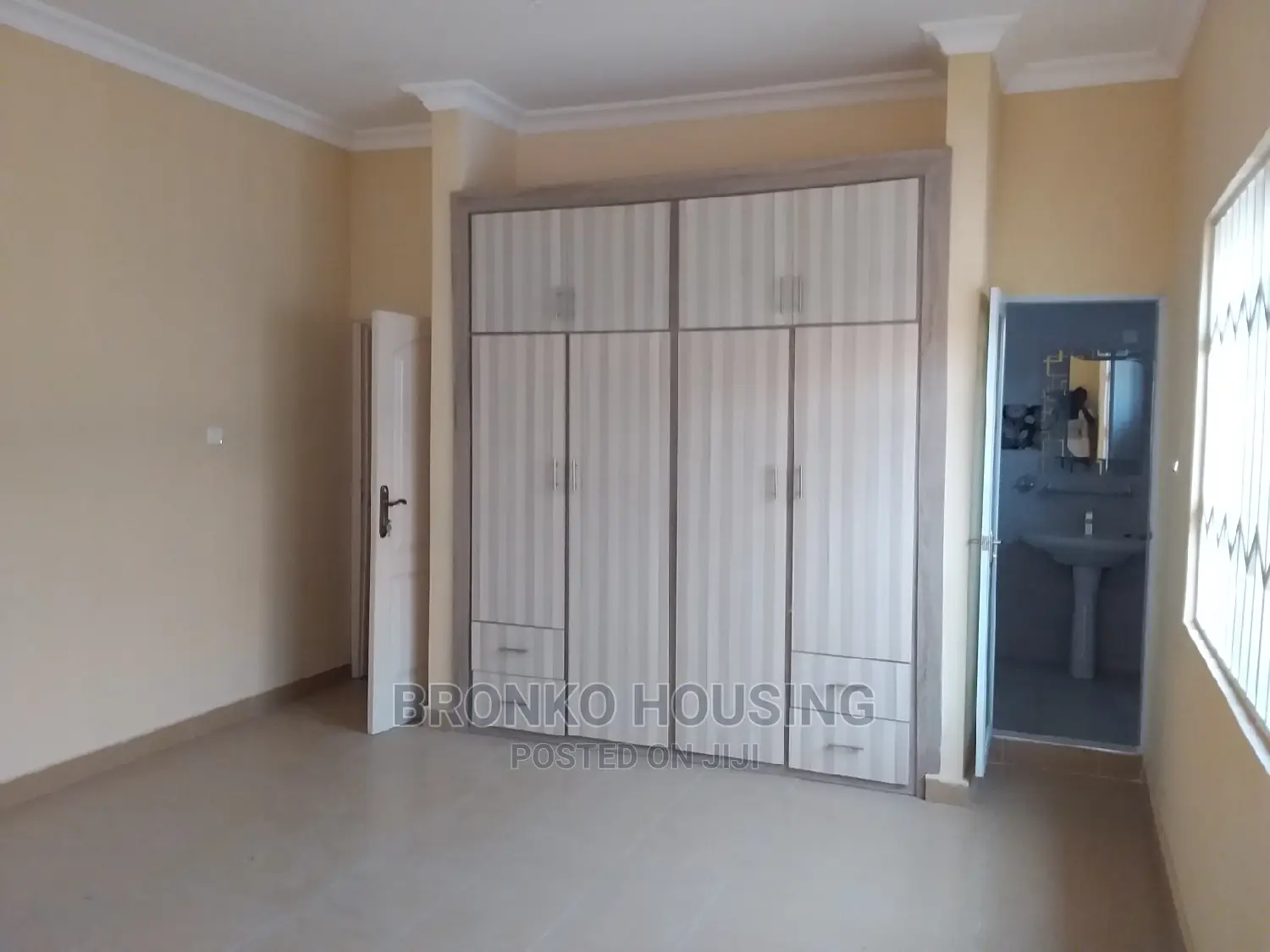 3bdrm House in Bronko Housing, Accra Metropolitan for rent