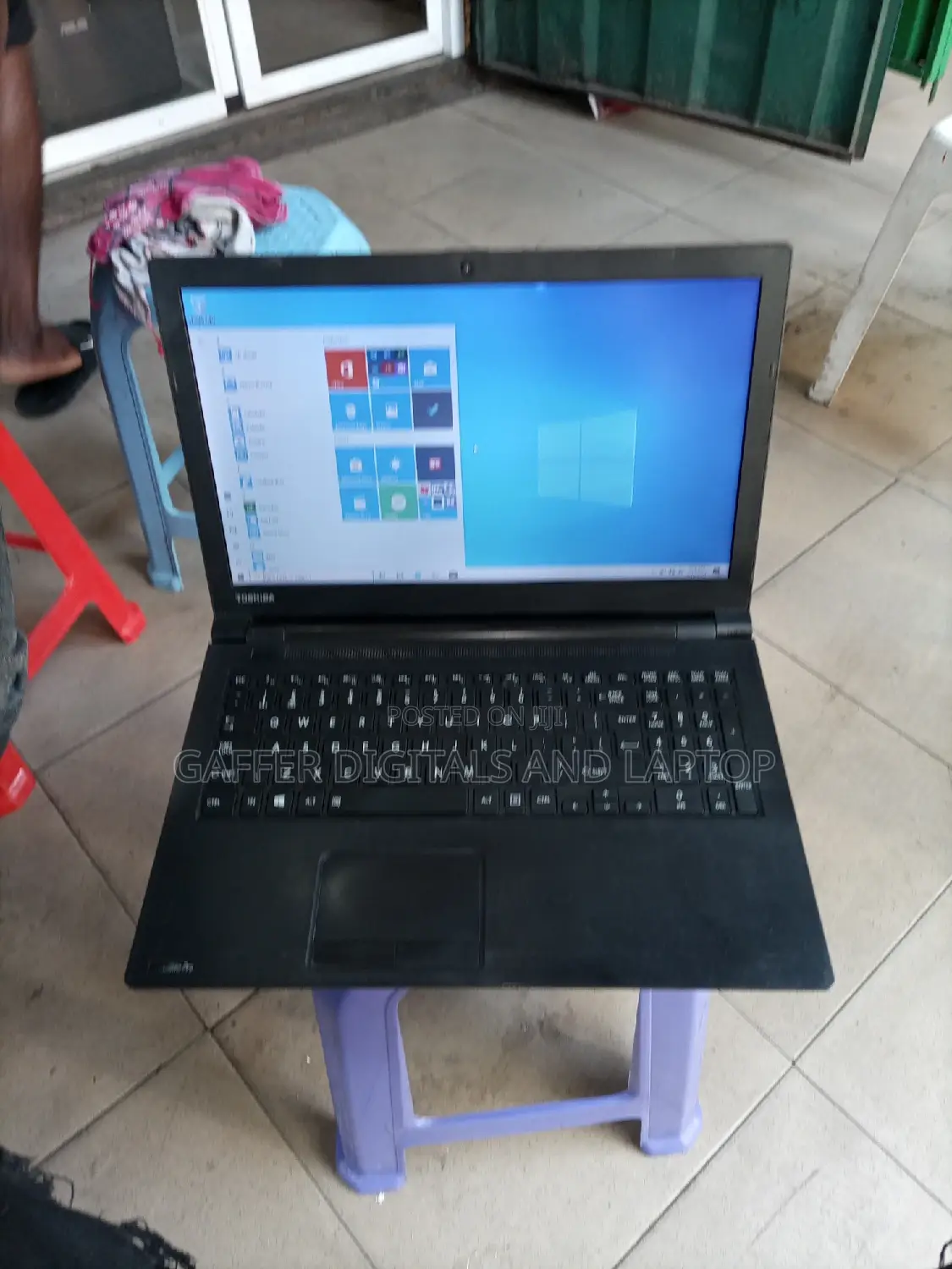 New Laptop Toshiba Satellite L750D 4GB Intel Core 2 Duo HDD 512GB