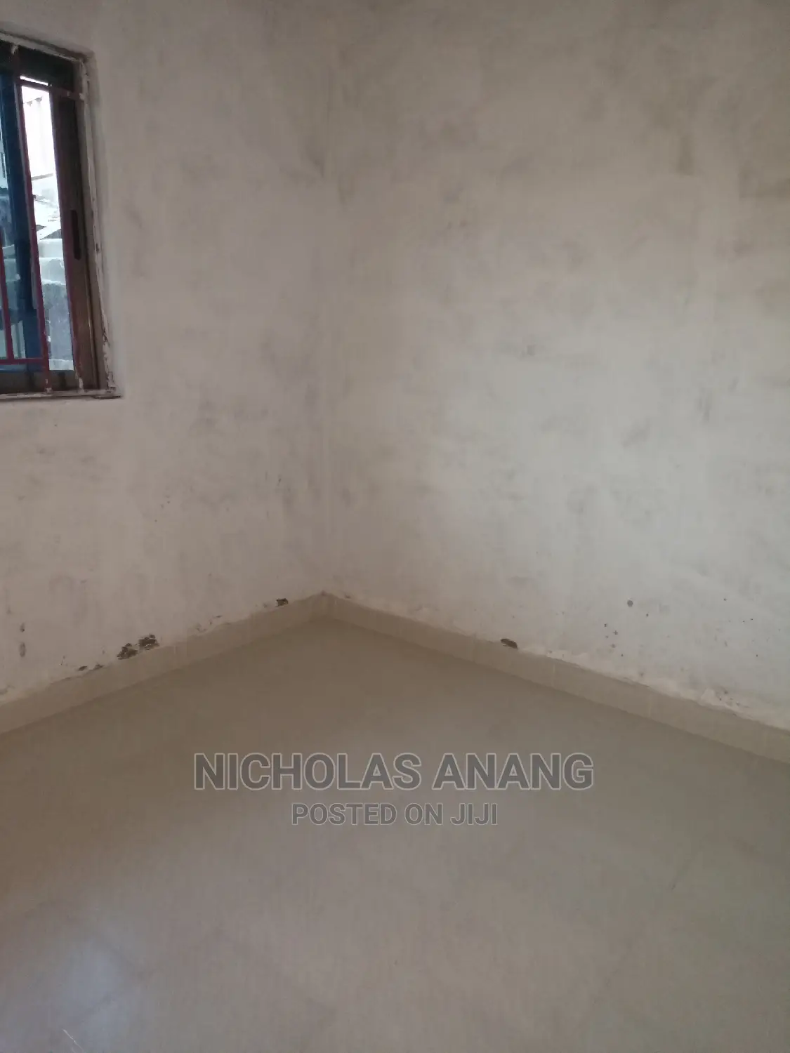 1bdrm House in New Town for rent