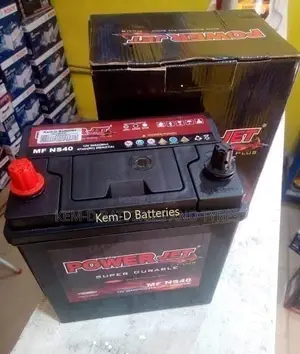 11 Plates Car Battery