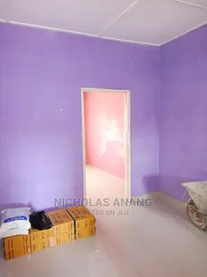 1bdrm House in New Town for rent