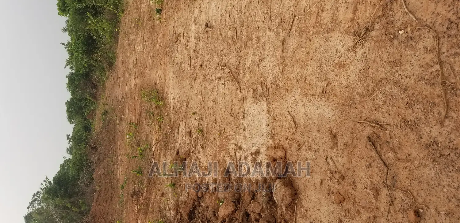 Land for Sale at Santa'si Darko