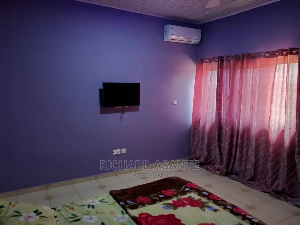 Hallway Apartment (Fully Furnished 2 Bedroom Ap'mnt at Fise)