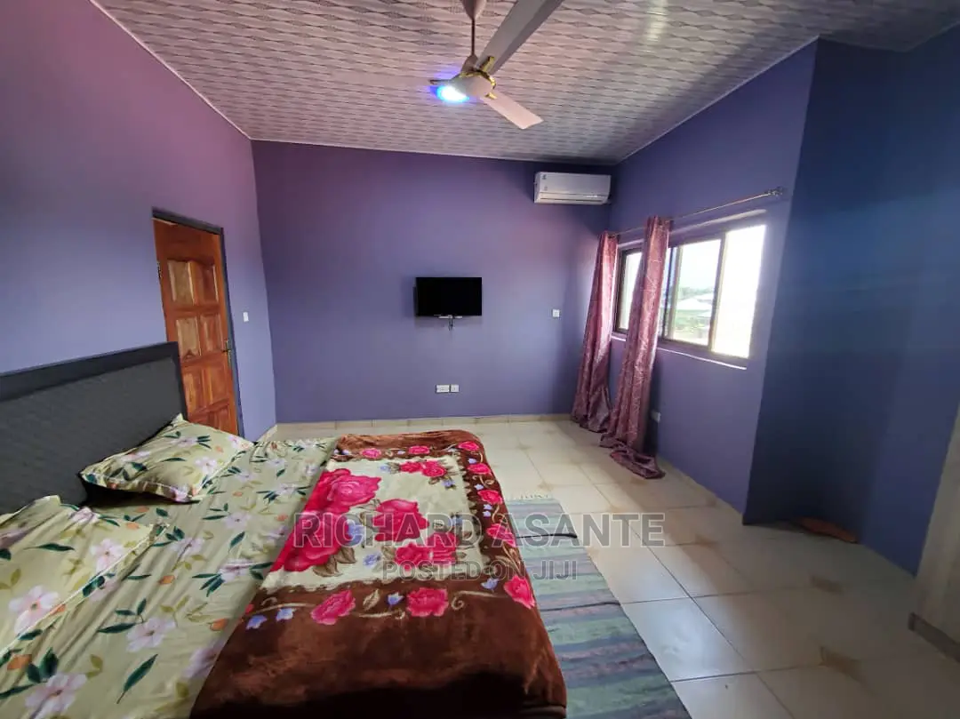Hallway Apartment (Fully Furnished 2 Bedroom Ap'mnt at Fise)