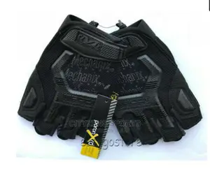 Fingerless M-Pack Gloves