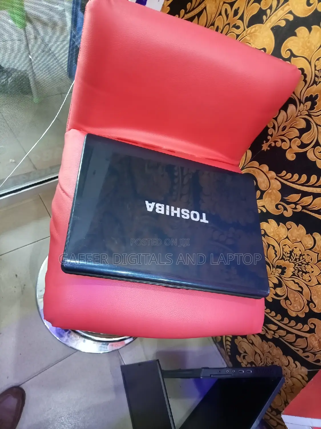 New Laptop Toshiba dynaEdge DE-100 4GB Intel Core 2 Duo HDD 160GB