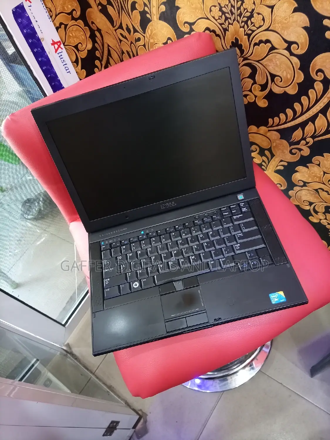New Laptop Dell Latitude 15 5580 4GB Intel Core 2 Quad HDD 500GB