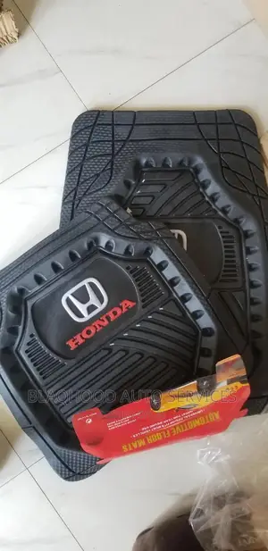Floor Carpets/Mat for Toyota/Honda/Hyundai/Nissan Available