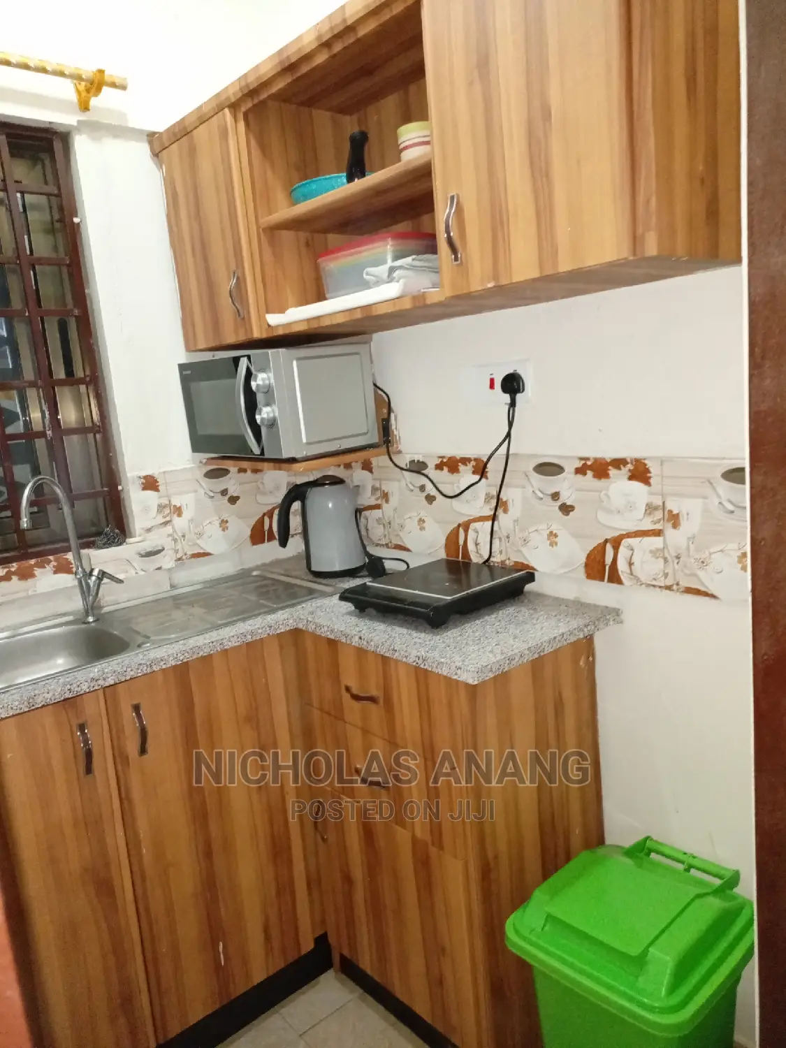 Furnished 1bdrm House in New Town for rent