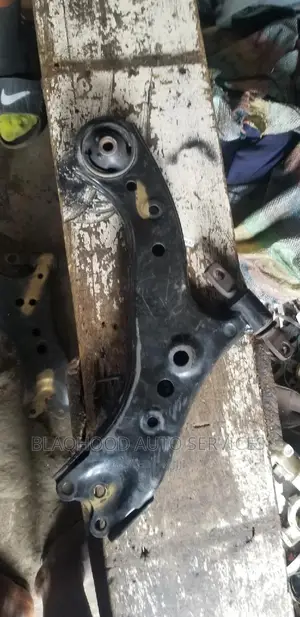 Toyota Rav4 2018-2020 Lower Arm Pair Available