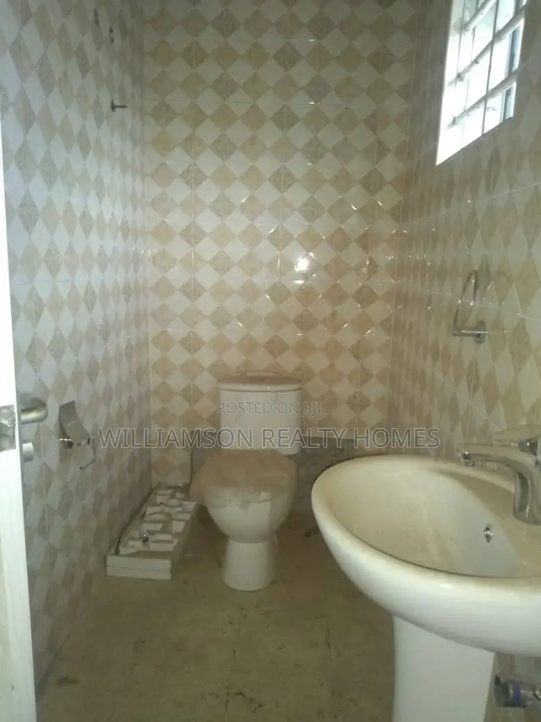 4bdrm Duplex in Regimanuel Estate, Spintex for rent