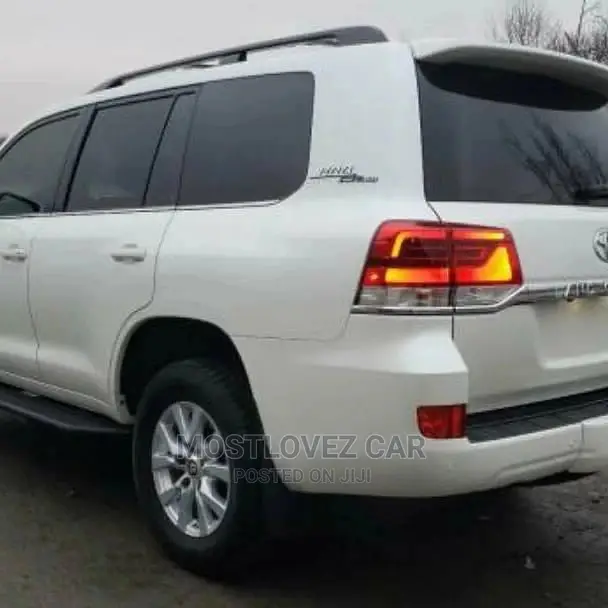 Rent a Toyota Landcruiser Prado With a Driver in Ghana. Rent
