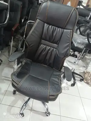 Bosses Chair