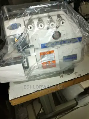Butterfly 4 Thread Knitting Machine
