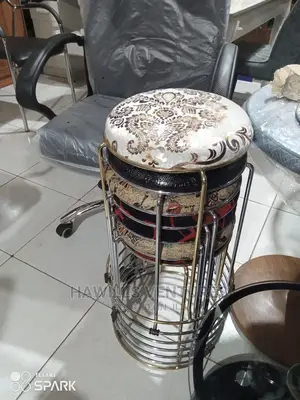 Round Chair