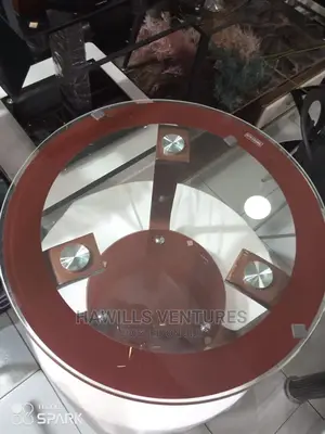 Round Table
