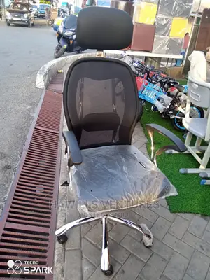 Dynamic Portland Mesh Chair