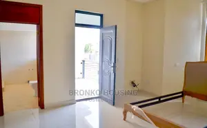 4bdrm House in Bronko Housing, Tema Metropolitan for rent
