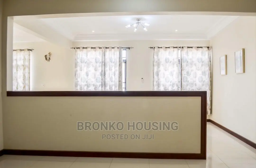 4bdrm House in Bronko Housing, Tema Metropolitan for rent