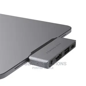 Powerology 4 in 1 USB-C Hub With HDMI USB Aux