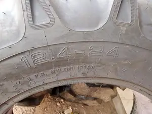 12.4-24 TRACTOR Front Tire