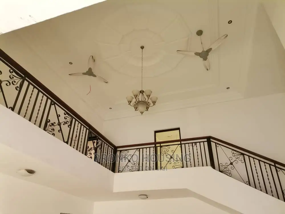 5bdrm House in Bronko Housing, North Ridge for Rent