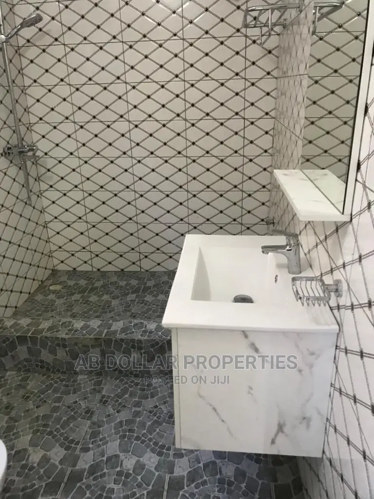 4 Bedroom for Rent (New Building)
