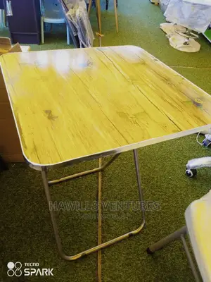 Foldable Table