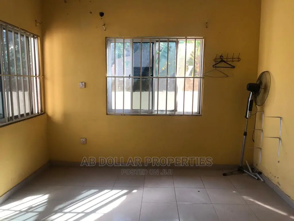 3bdrm House in Spintex for rent