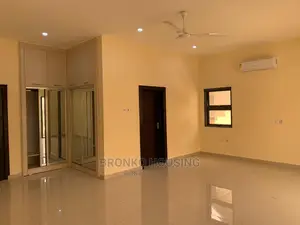3bdrm House in Bronko Housing, Accra Metropolitan for rent