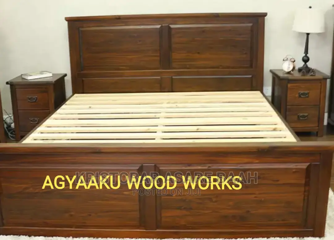 High Class Wooden Queens Bed