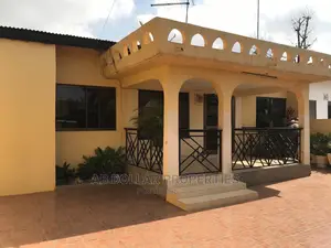 2bdrm House in Spintex for rent