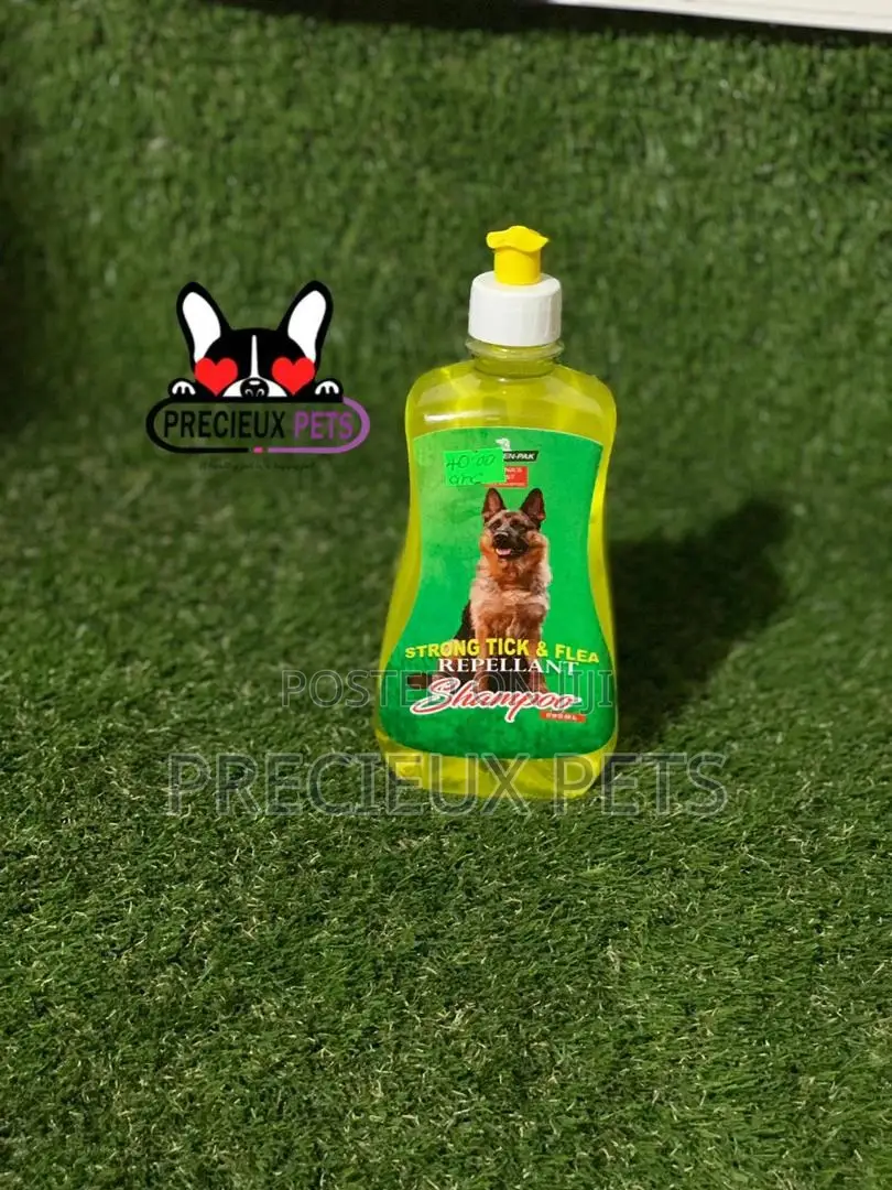Strong Ticks and Fleas Repellant Shampoo