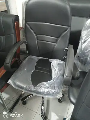 Era Chief Office Chair