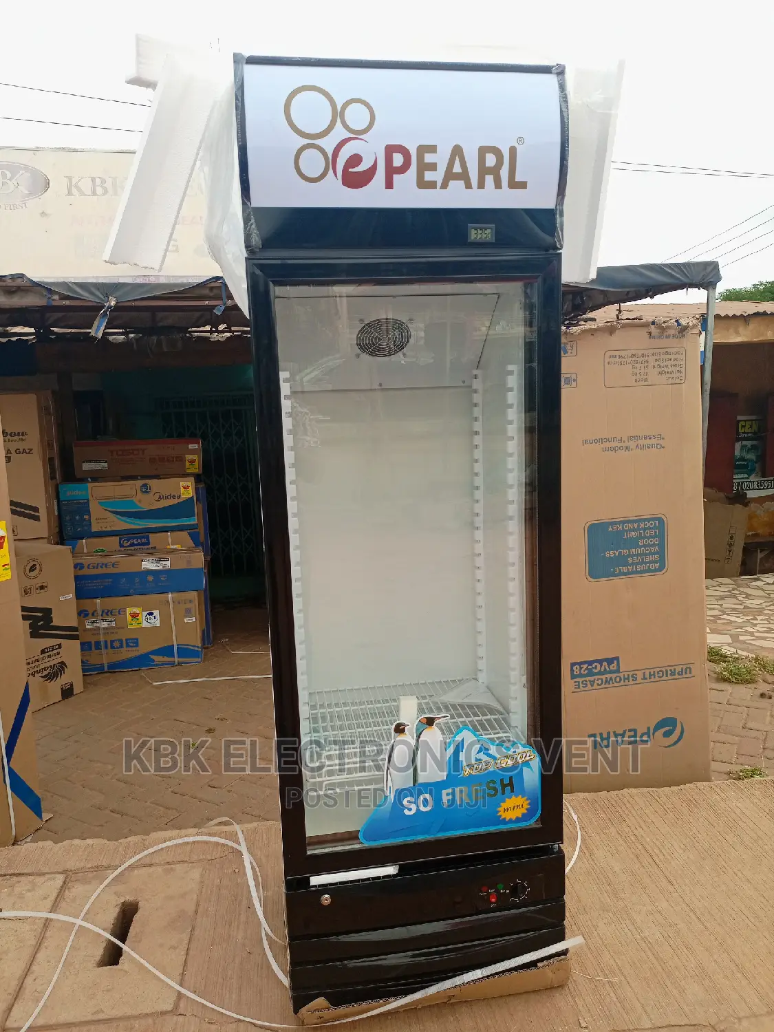 Pearl Pvc28 200ltr Display Refrigerator