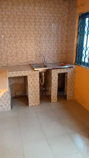 1bdrm Apartment in Community 18, Spintex for rent